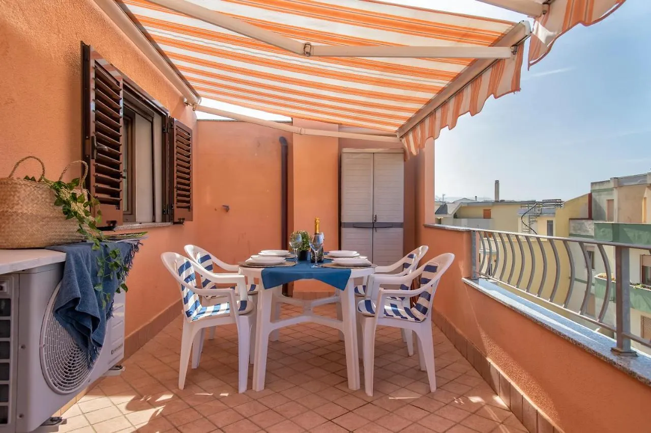 شقة Perla Marina, Attico A 200 Metri Dal Mare ألغيرو 0*,  إيطاليا